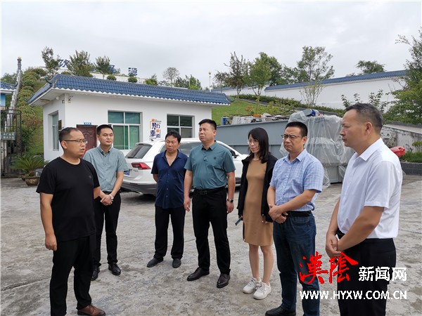 西安市高新区农水局来汉阴考察城乡供水一体化工作