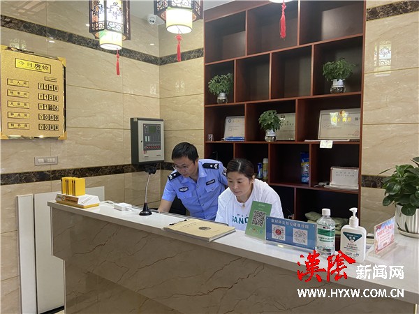 汉阴公安局城关派出所开展重点行业场所安全检查