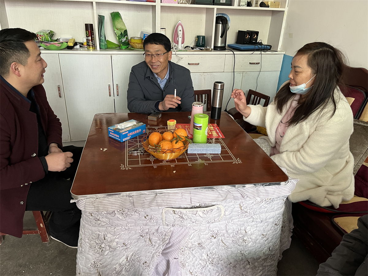 汉阴县汉阳镇中心卫生院走访慰问疫情防控一线人员家属