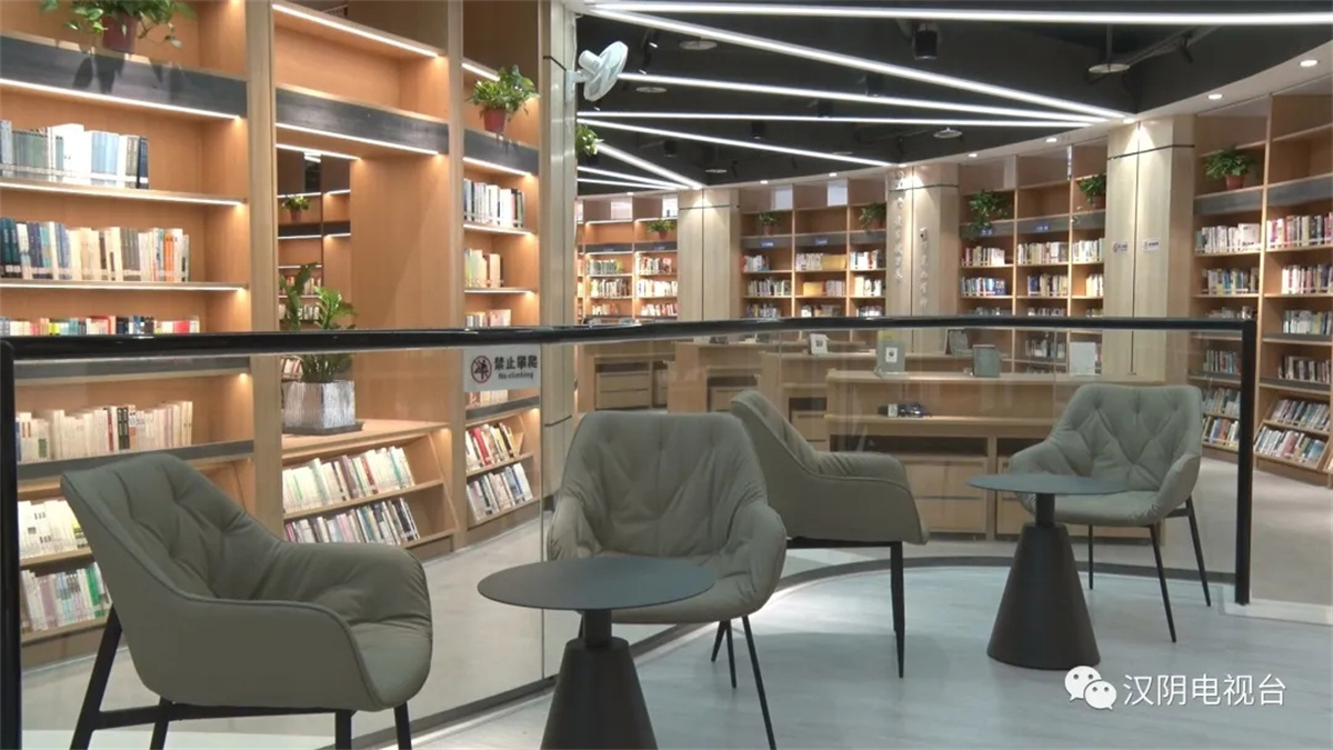 汉阴建成全市首家数字图书馆 让阅读和群众“零”距离