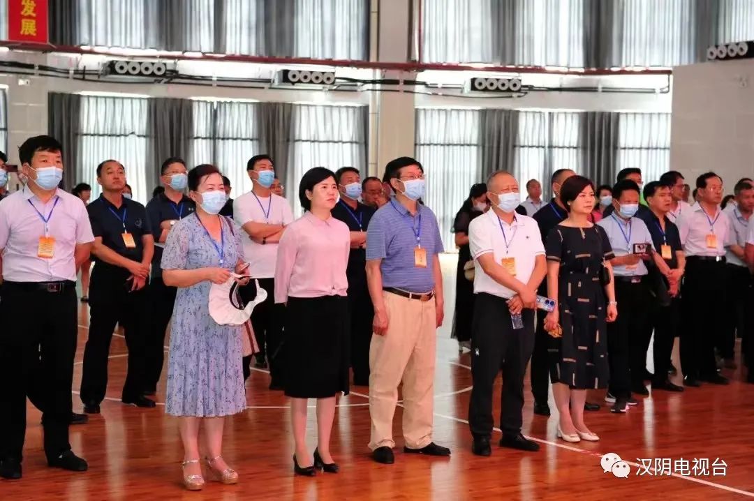 陕西省中小学德育暨心理健康教育工作推进会参会人员来汉阴观摩