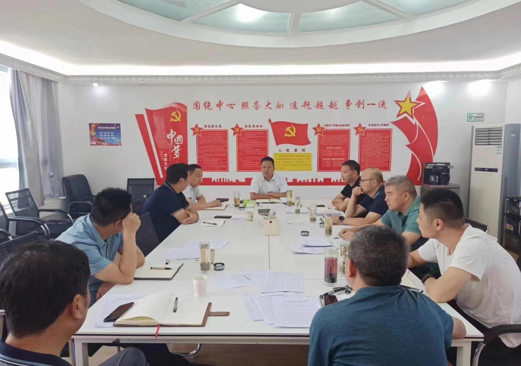 县住建局召开第五次党组（扩大）会议