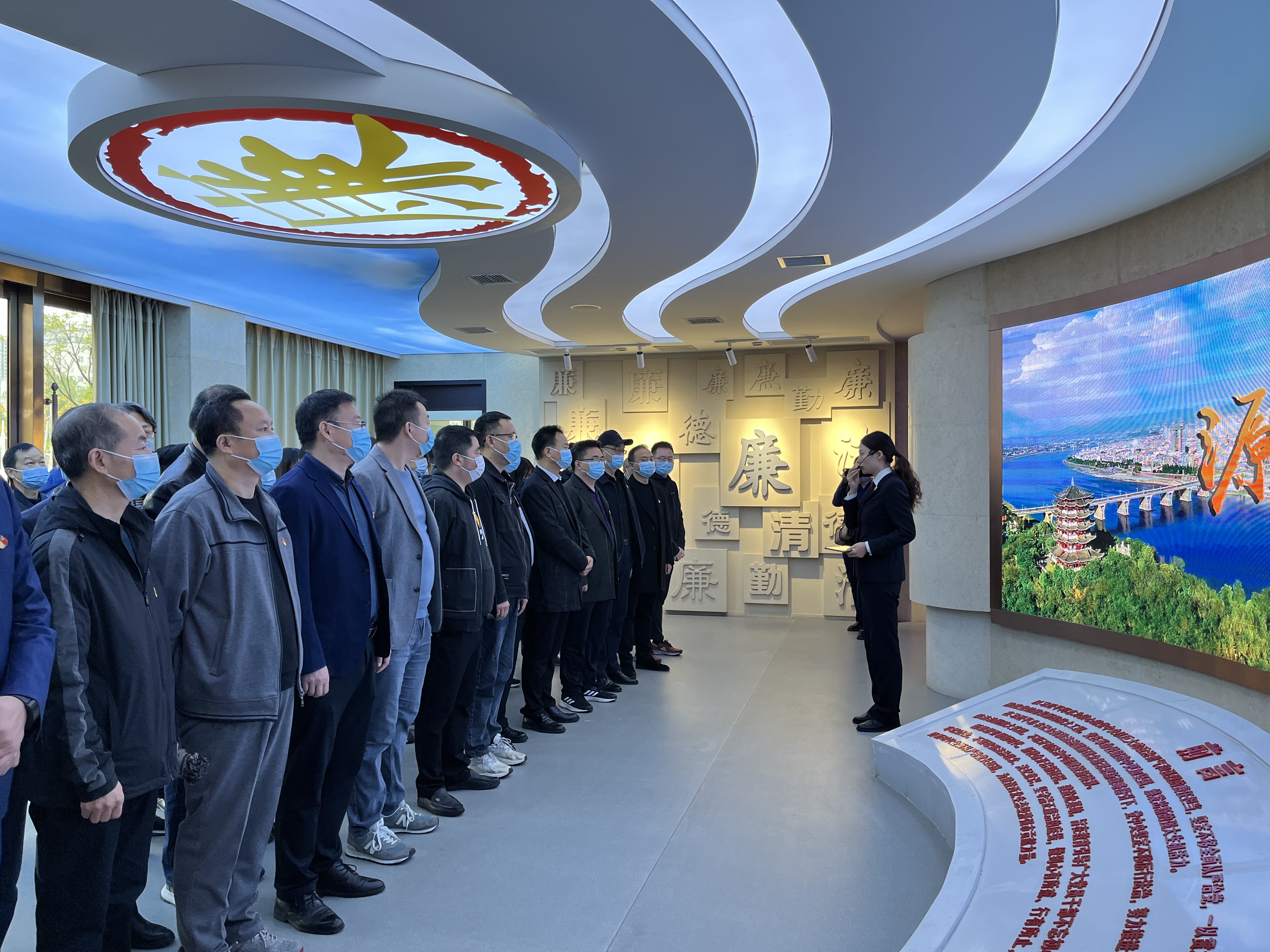 县自然资源局开展“学习党的二十大精神 奋进新征程” 主题党日活动