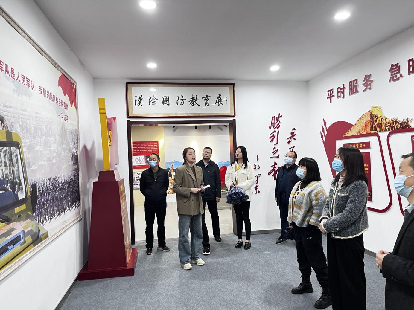 县发改局：参观国防教育基地、弘扬爱国主义精神