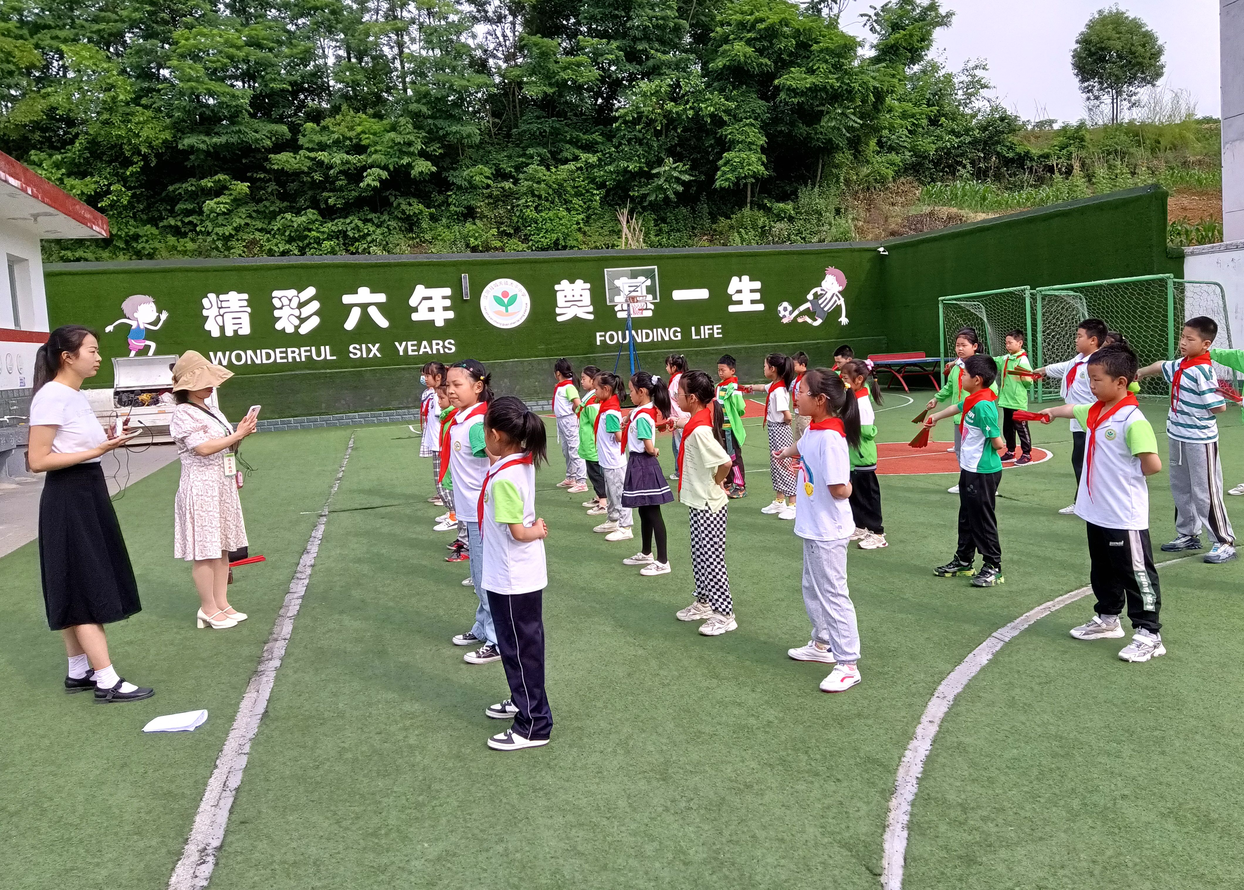 城关镇太平小学：“六一”节前的快乐排练