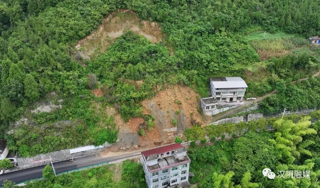 汉阴县新一轮强降雨前紧急转移避险216人