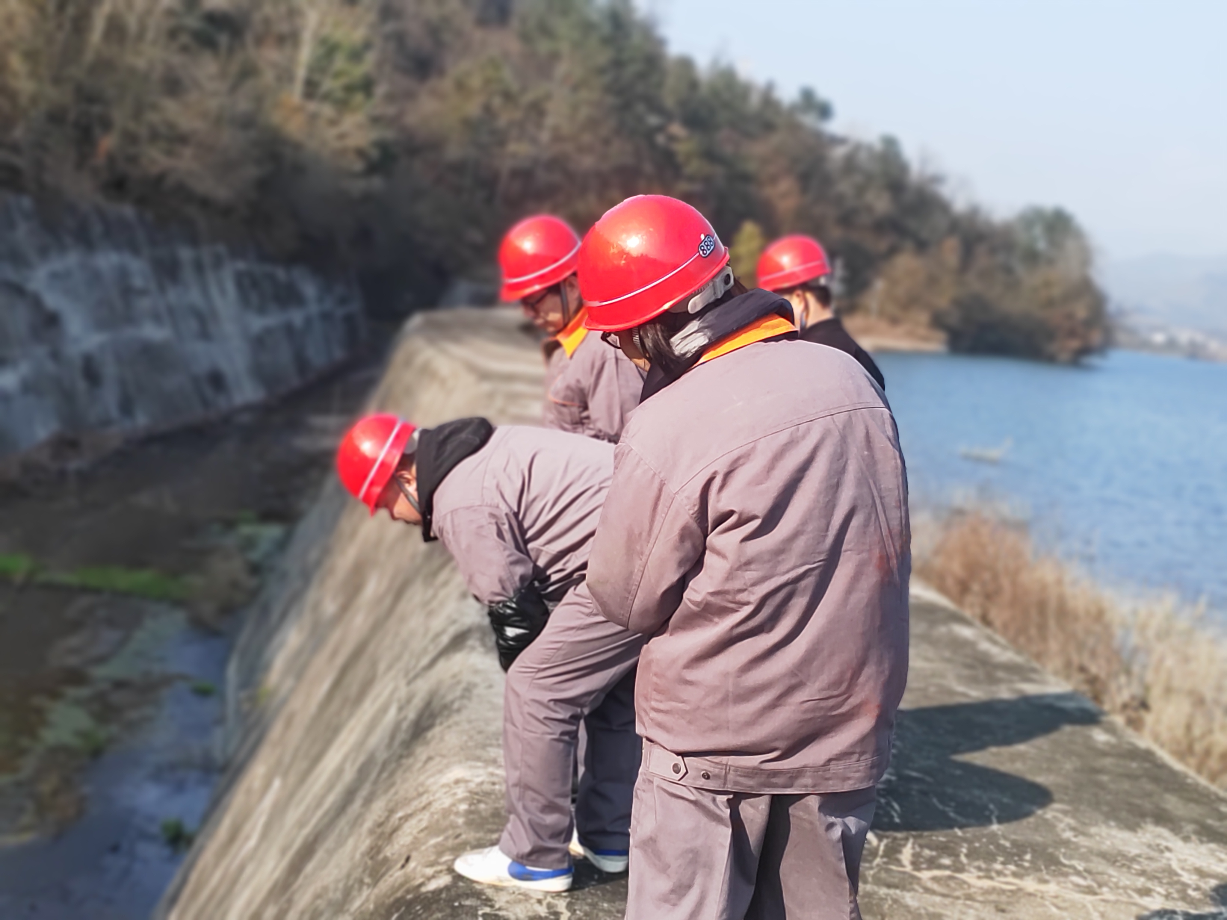 汉阴县开展震后工程隐患排查确保水库安全运行