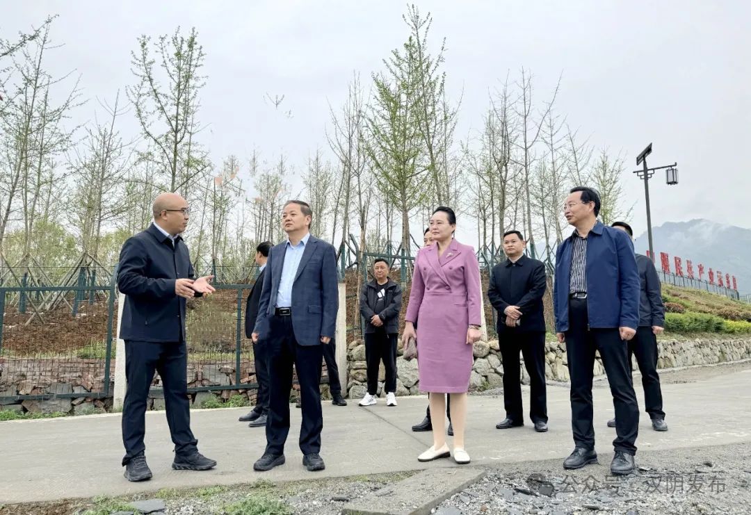 市政协党组书记、主席周建功来汉阴县调研乡村振兴及产业发展工作