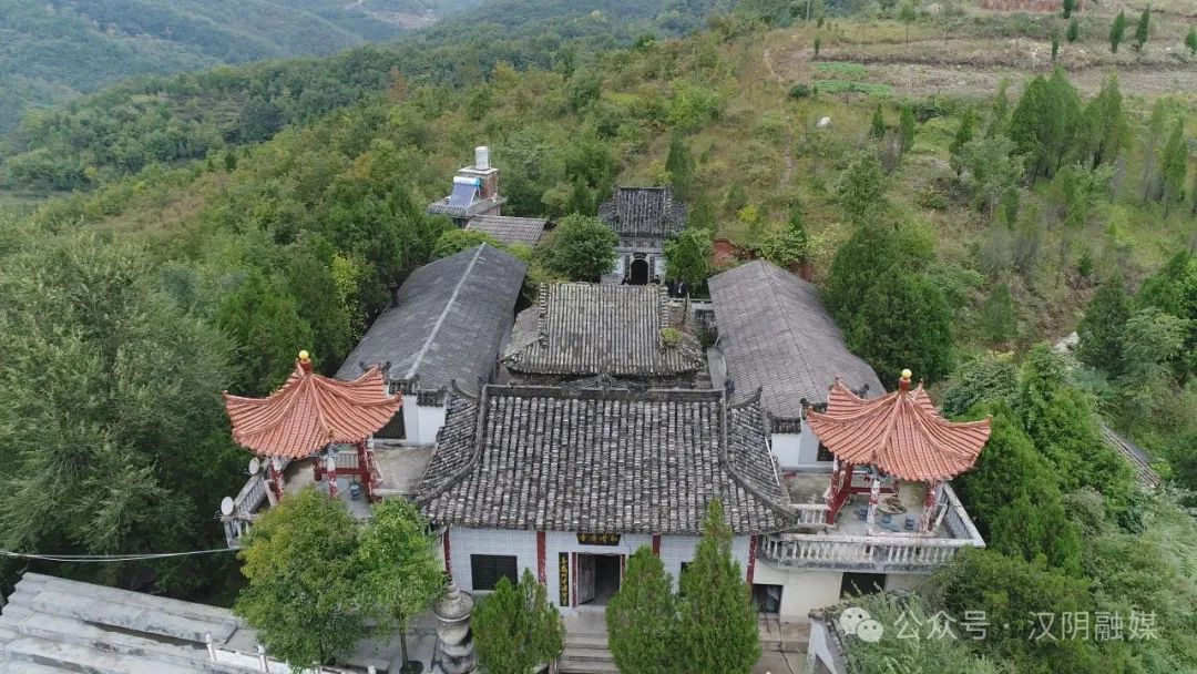 【保护文化遗产 爱我锦绣汉阴】汉阴文物介绍之九：棉丰龙头寺无量殿