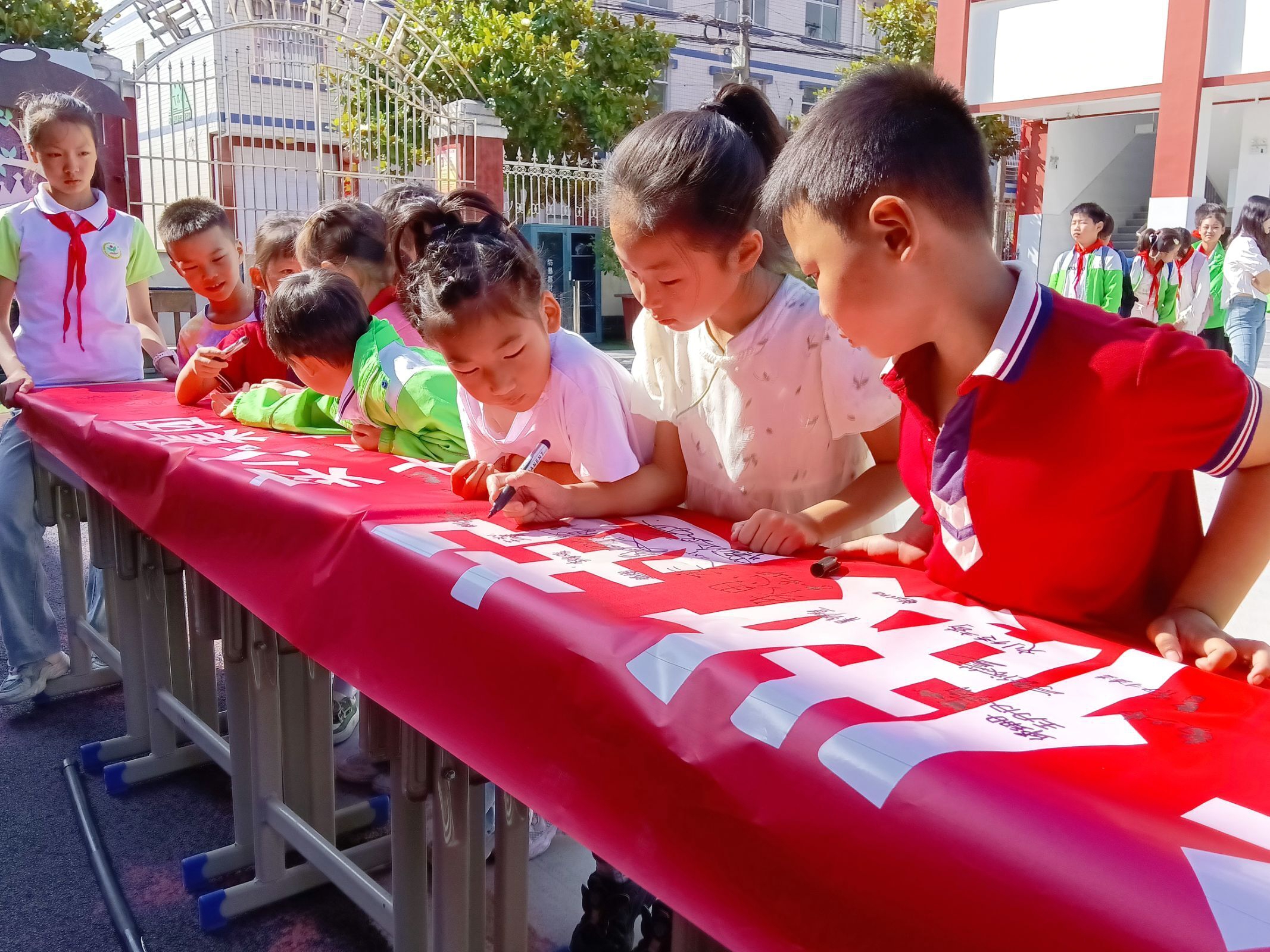 汉阴县实验小学教育集团太平校区开展防溺水安全演练