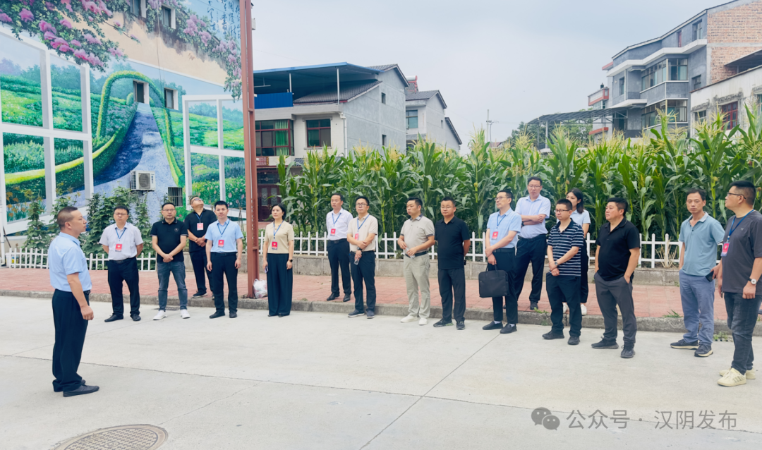 汉阴县政协开展“大力实施‘千万工程’，加快宜居宜业和美乡村建设”专题调研