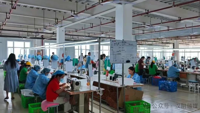 漢陰縣舉行第五屆新社區(qū)工廠技能大賽