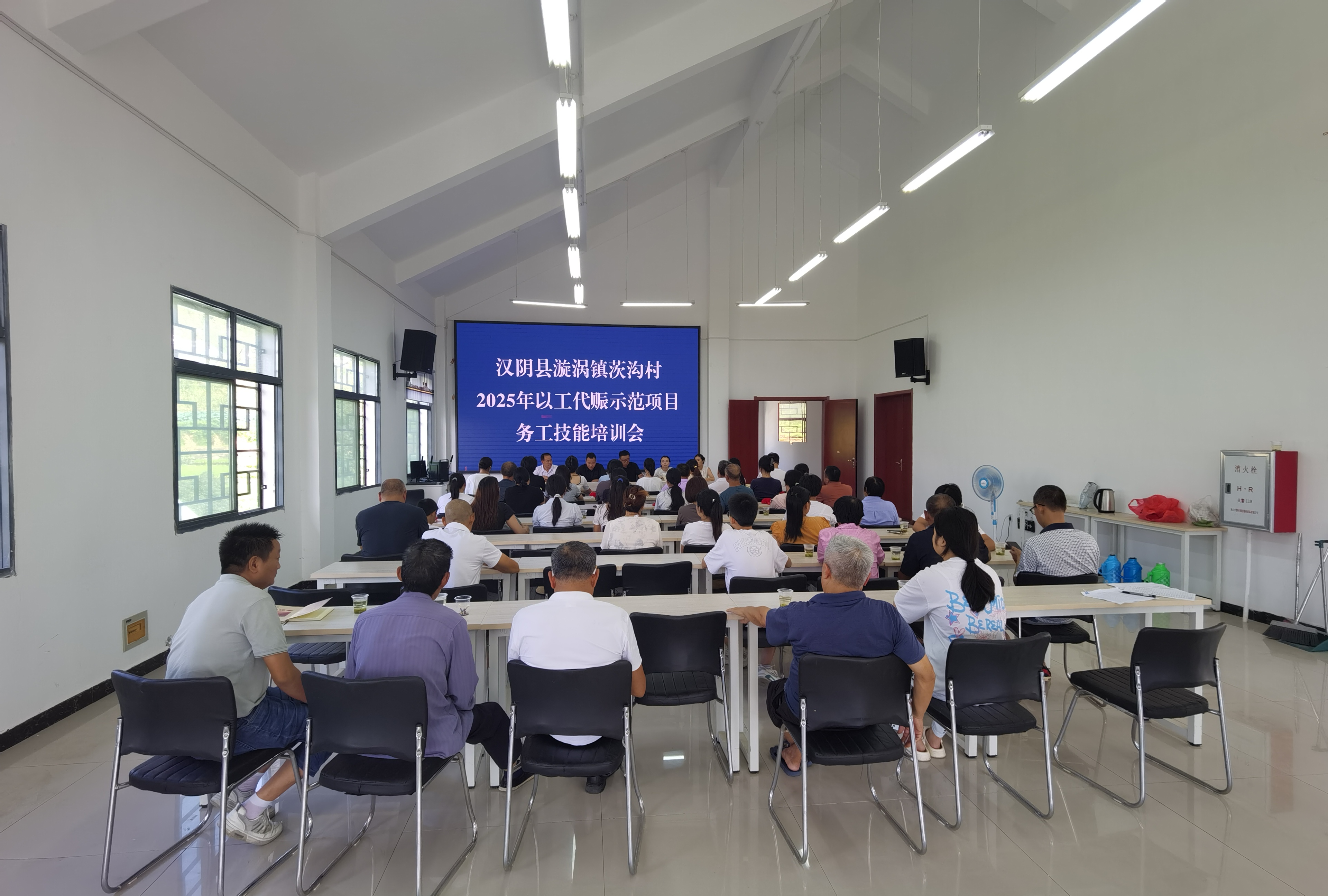漩涡镇：以工代赈暖民心 项目建设惠民生