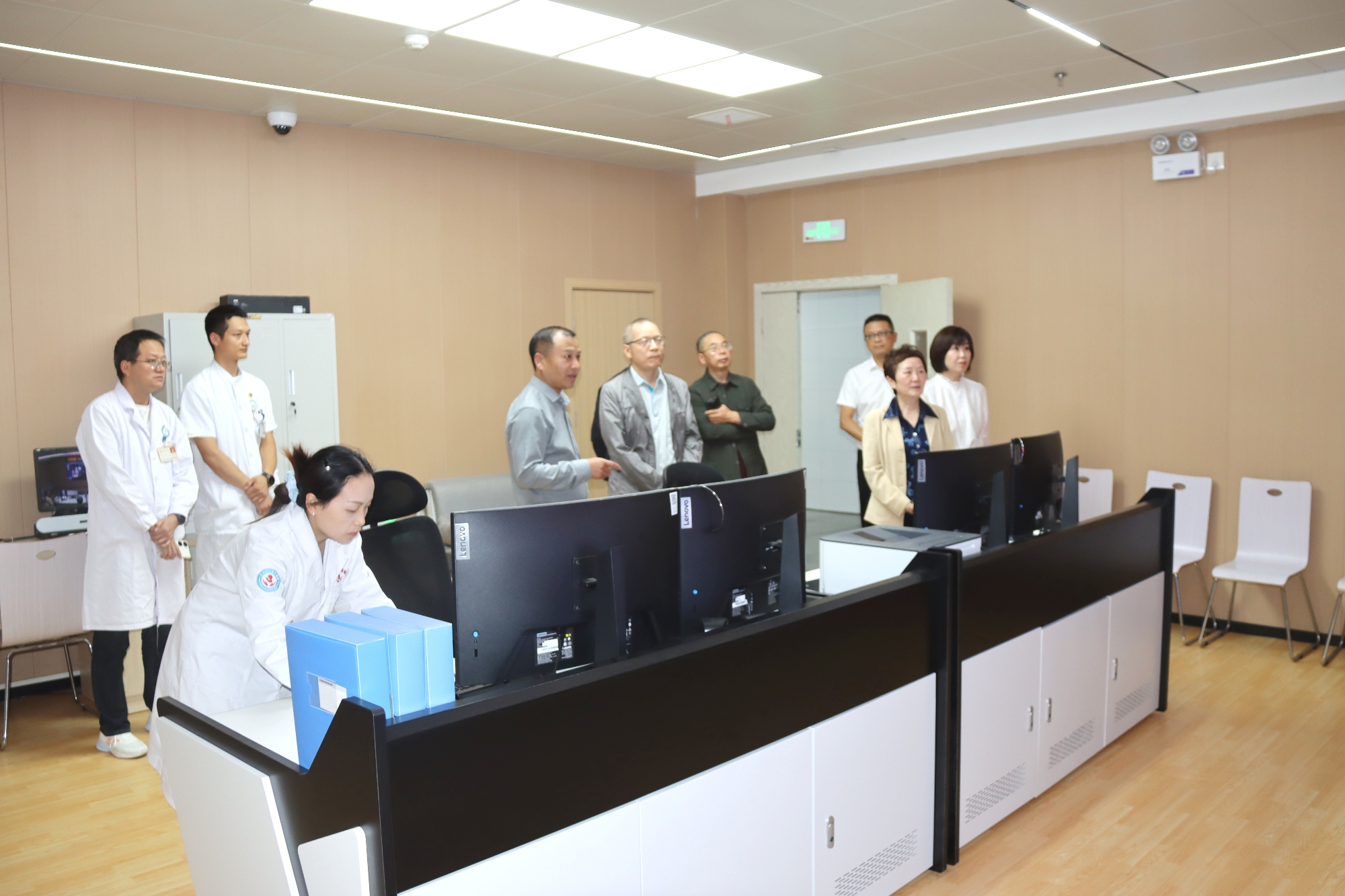 汉阴县人大常委会调研组开展紧密型县域医共体建设专题调研