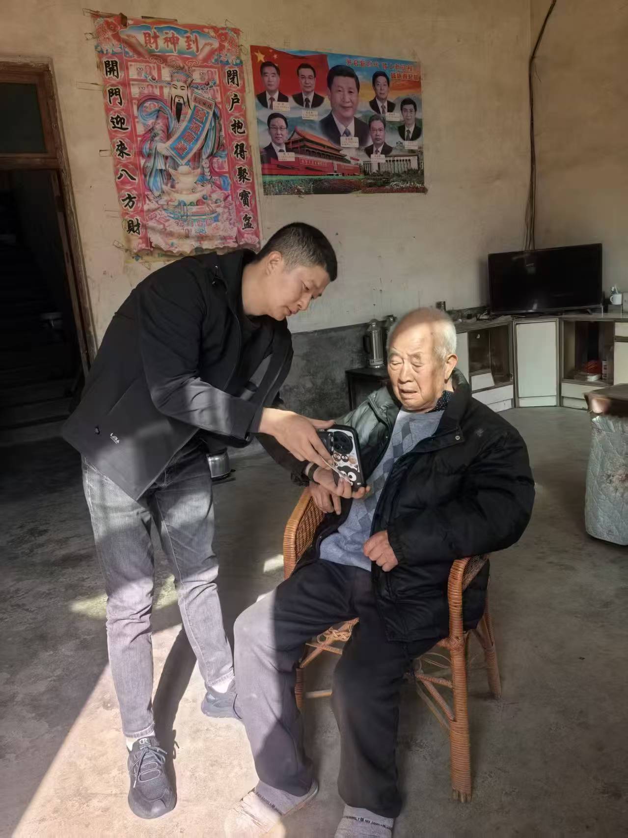 汉阴县蒲溪镇：年度确认零距离 优抚服务暖人心