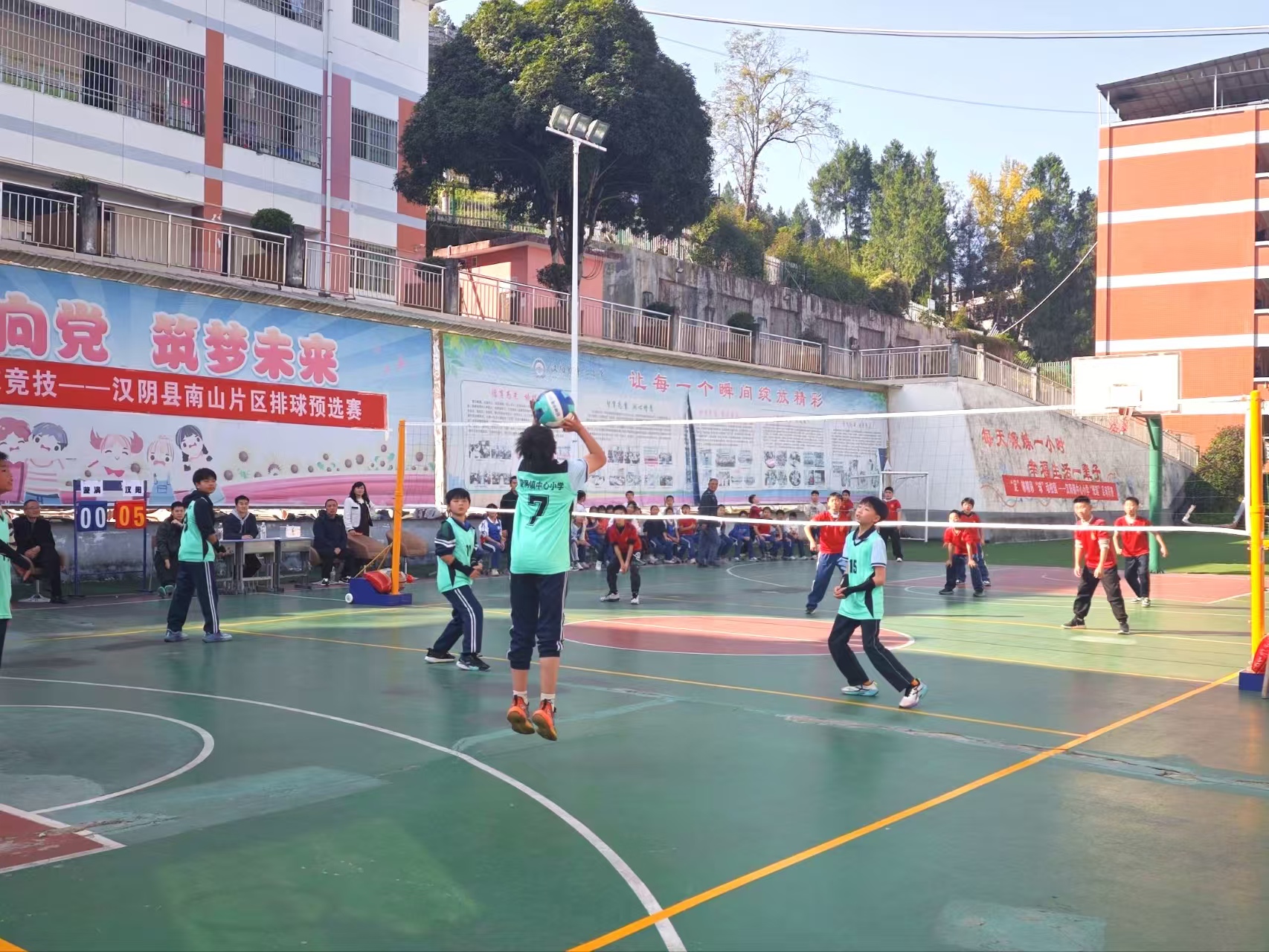 青春逐梦赛场 排球凝聚力量——汉阴县南山片区排球预选赛圆满落幕