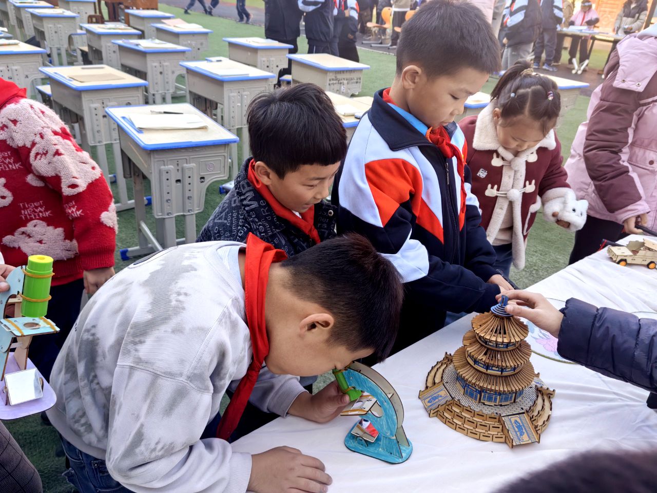 汉阴县第二小学太平校区：素养展风采  观摩促提升