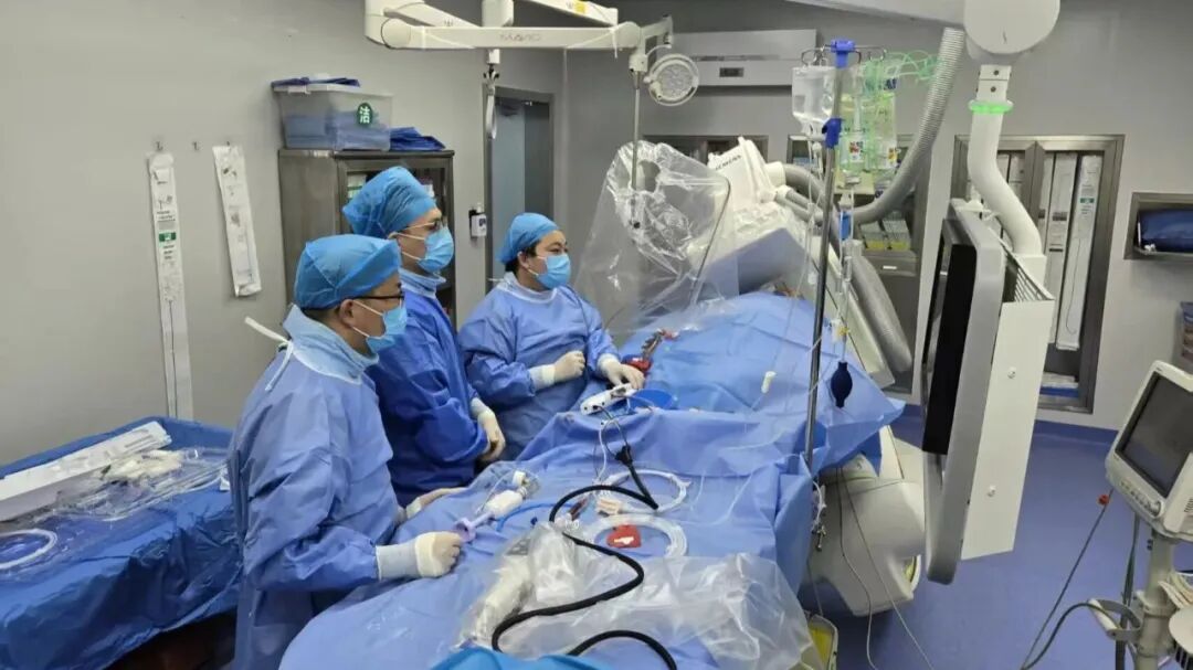 汉阴县人民医院心血管内科开展首例冠状动脉旋磨术