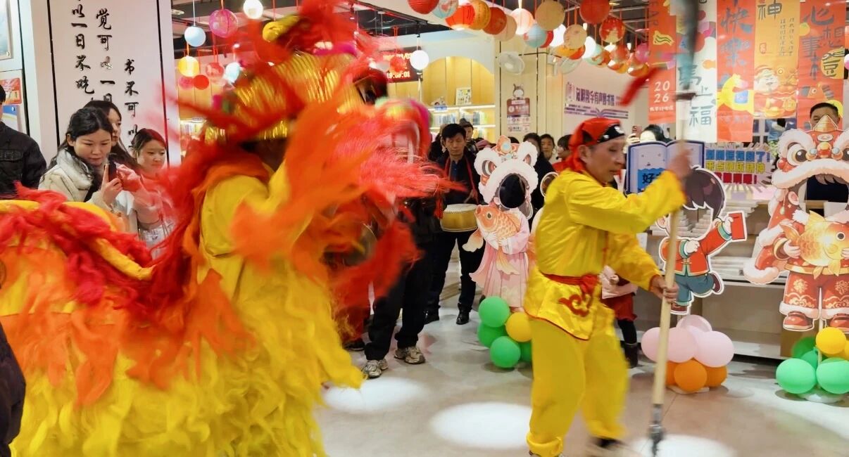 【网络中国节·元宵】汉阴：元宵活动精彩纷呈 市民共赴书香灯影之约