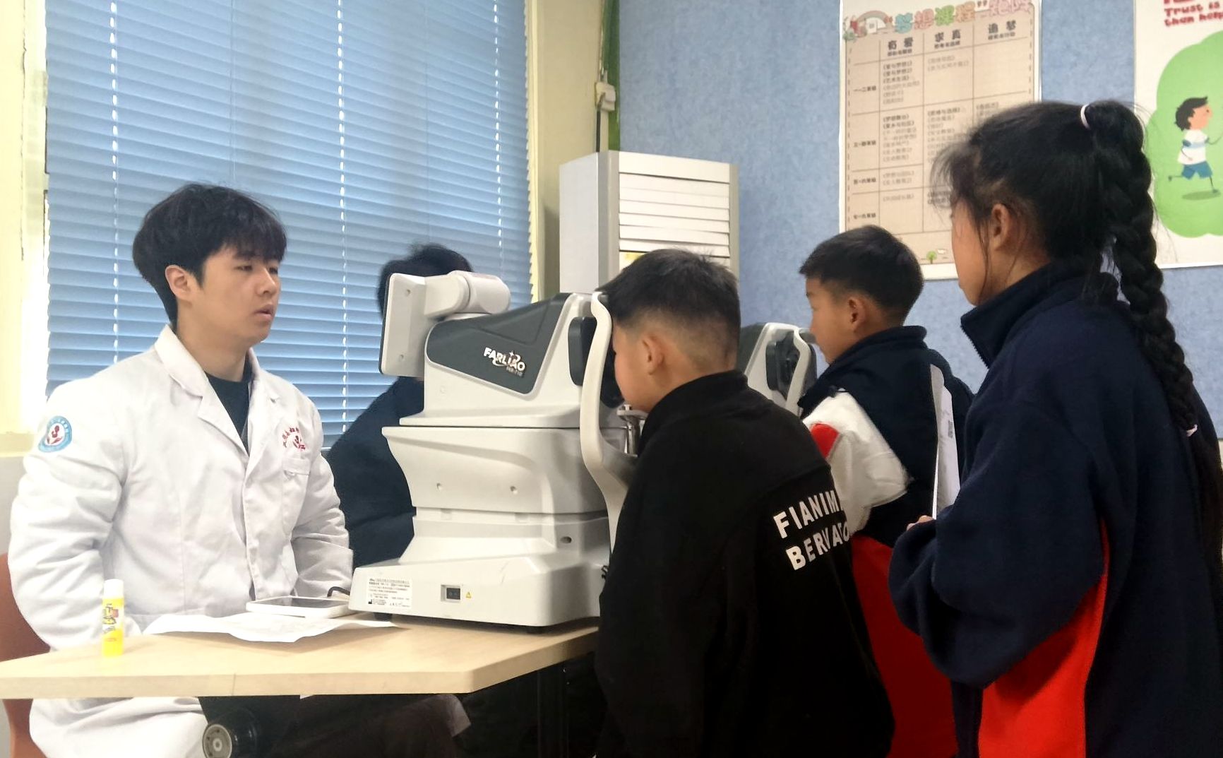 汉阴县第二小学太平校区：做好视力筛查  呵护心灵窗口