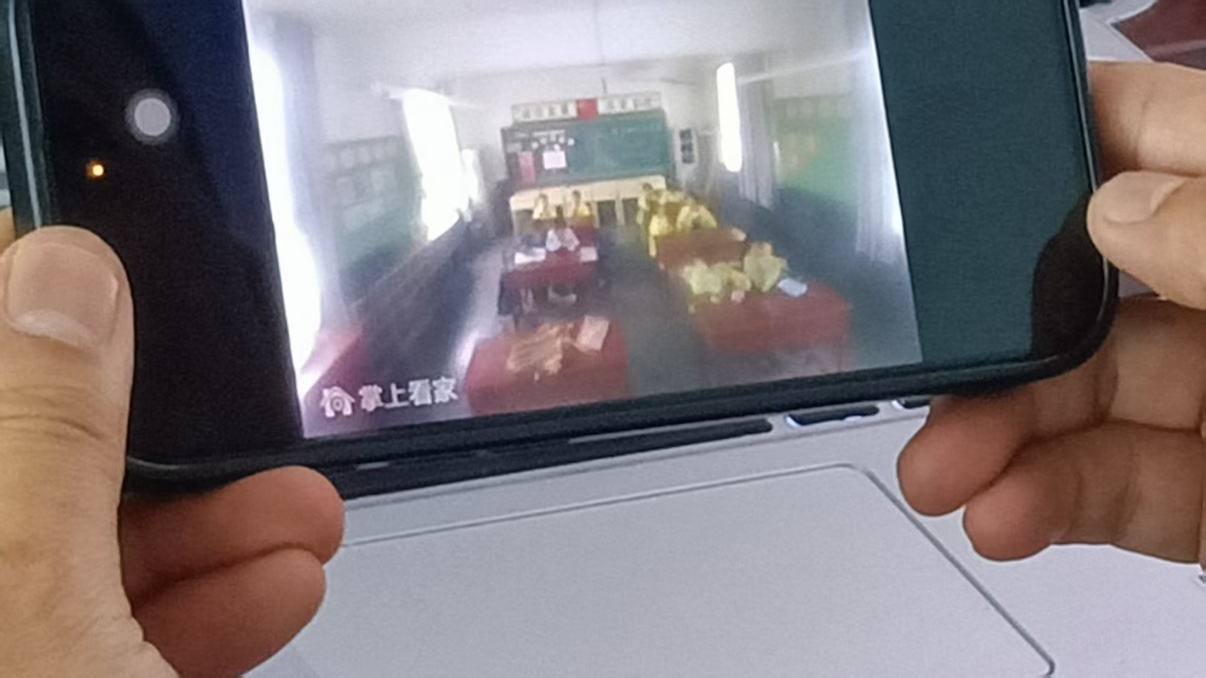 汉阴县第一小学长窖校区：教学一体机变身“安全管家” 筑牢课间守护防线