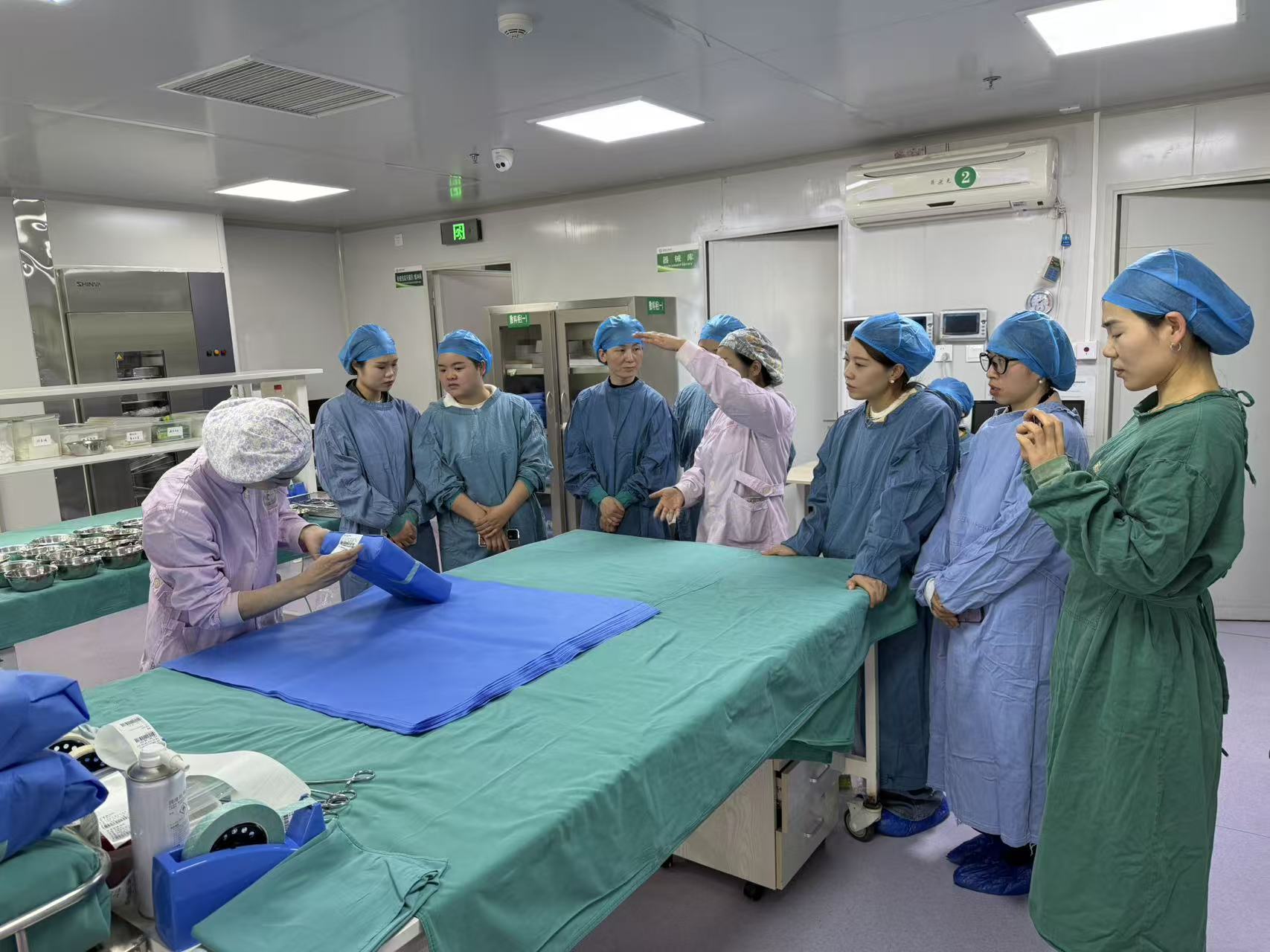 汉阴县人民医院举办“灭菌开放日”活动