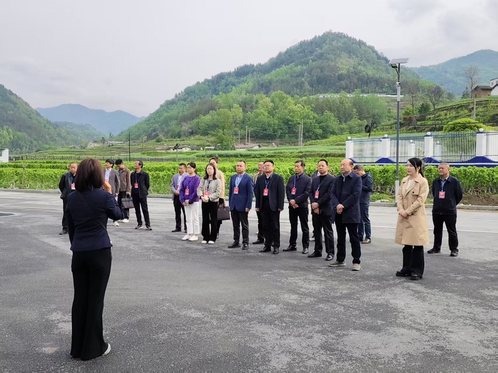 深耕网格履职   助力基层发展 ——汉阴县政协社制环资委开展“四进网格”活动