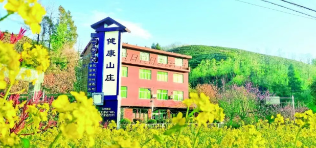 汉阴县漩涡镇：从“旅游”到“旅居”