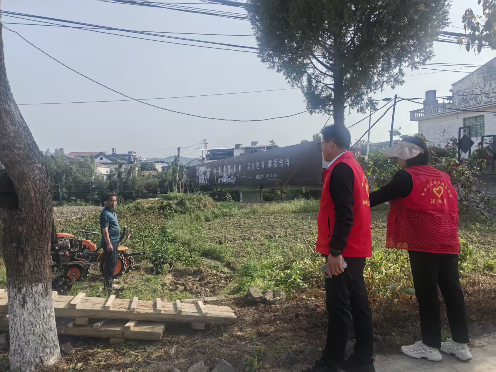 早部署强举措 筑牢秸秆禁烧“防护网”