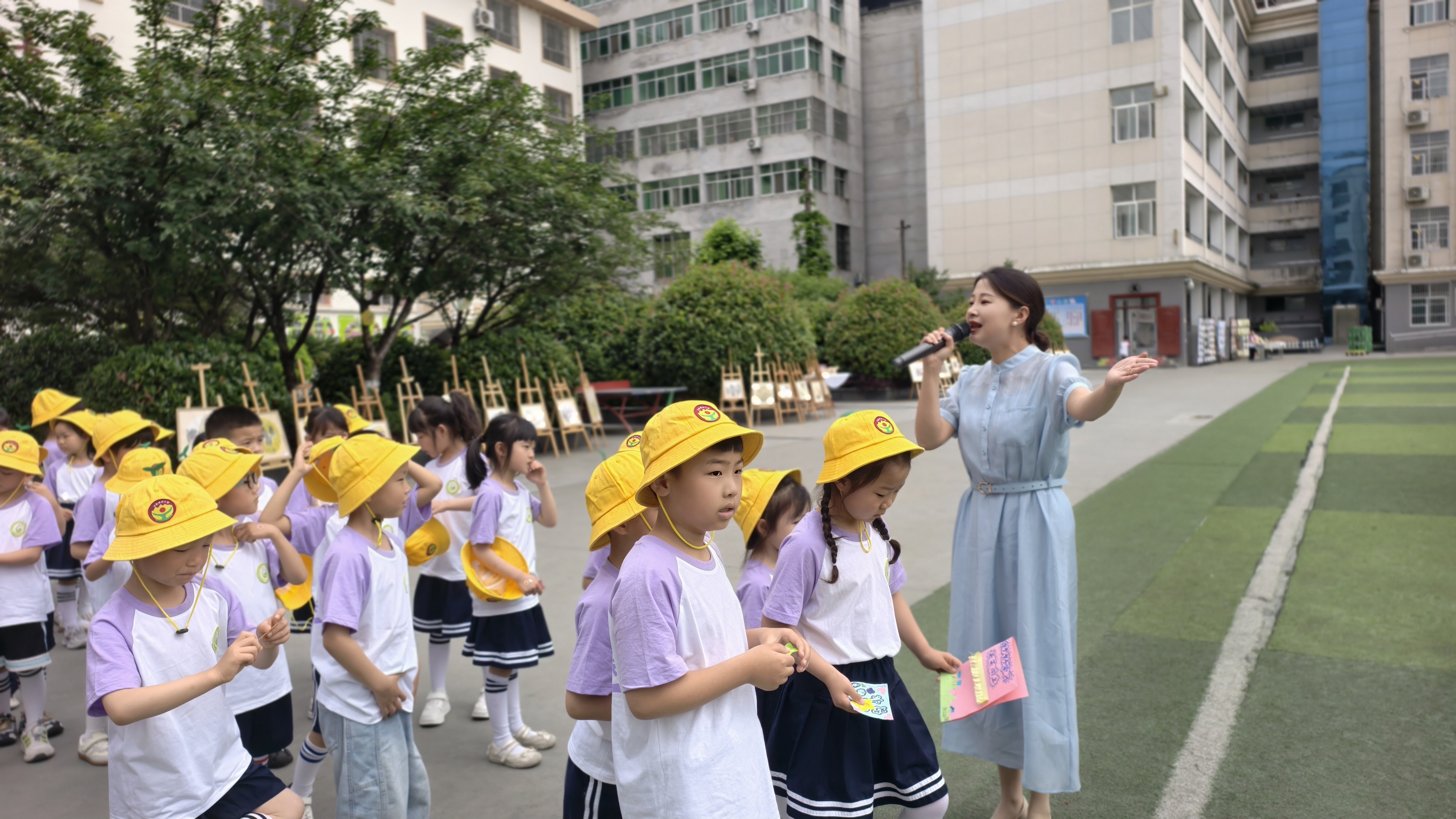 汉阴县第一小学教共体第十六届科技艺术节暨庆“六一”系列活动举行
