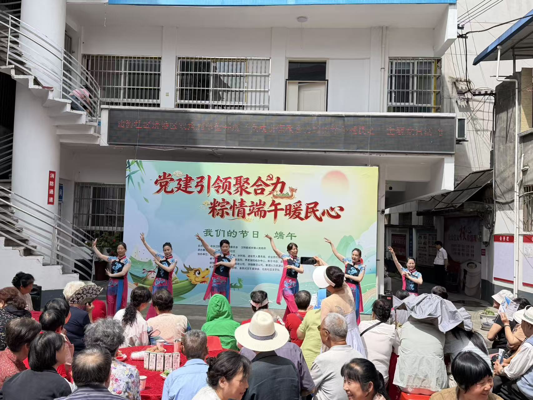 汉阴县退役军人事务局：佳节送温情 走访暖民心
