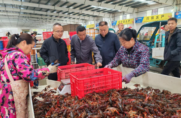 代表联络站：架起“连心桥”办好民生事