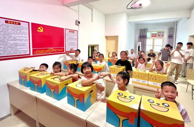 汉阴：红色公益护航少年平安暑假