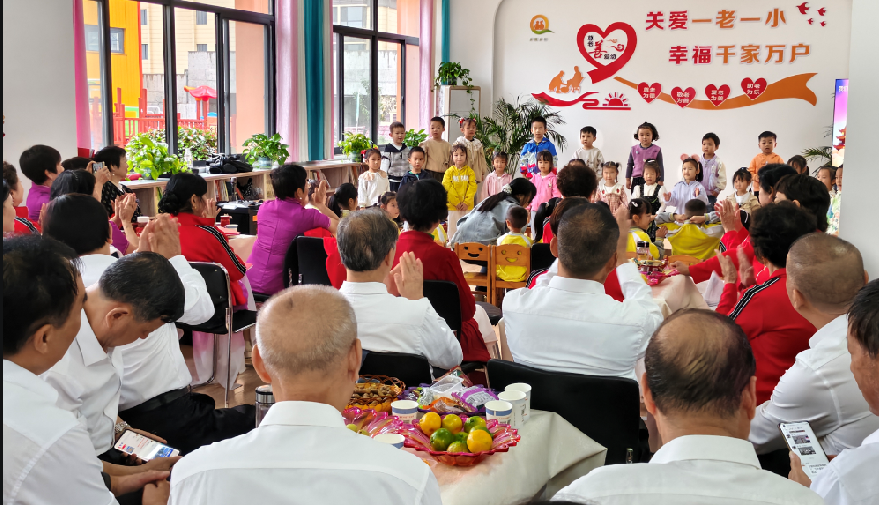 从“代沟”到“代融” 理解是跨越岁月最好的桥梁