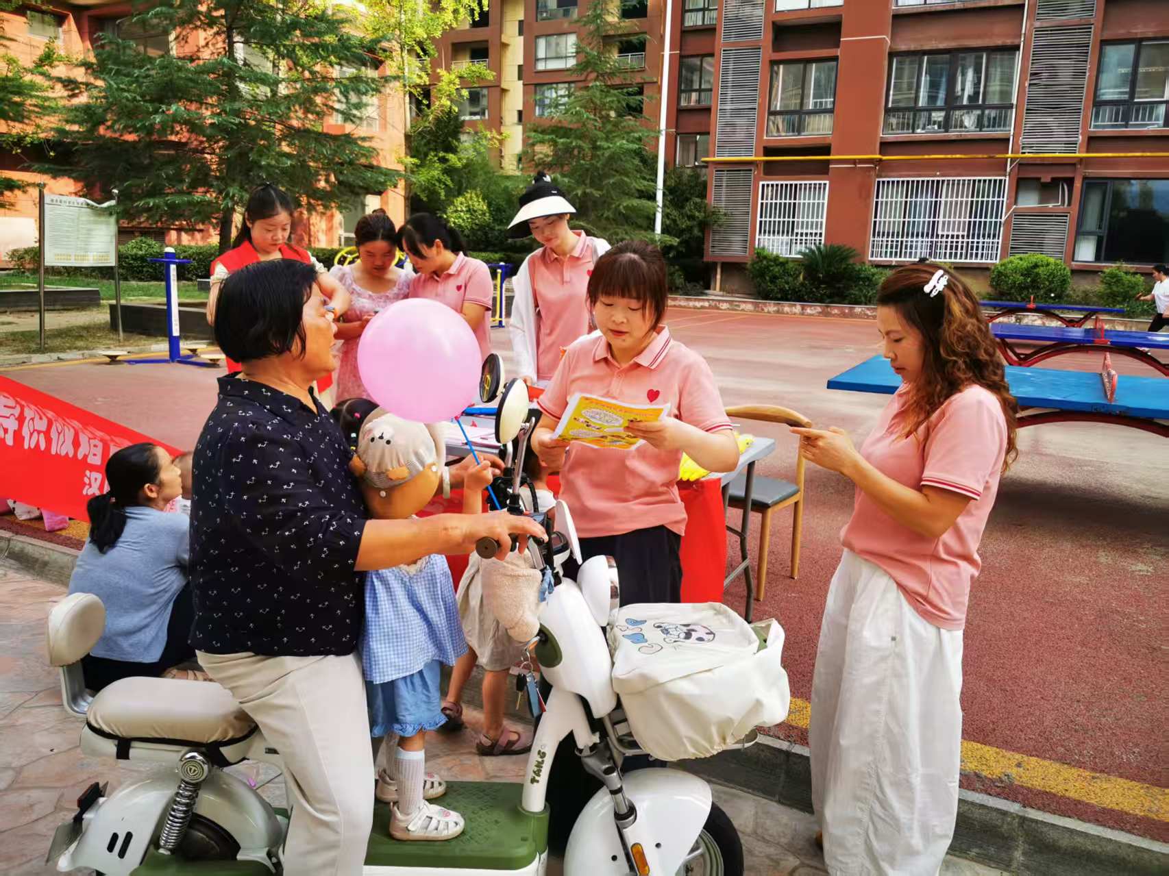 汉阴县乐贝托育服务中心 开展托育宣传月活动