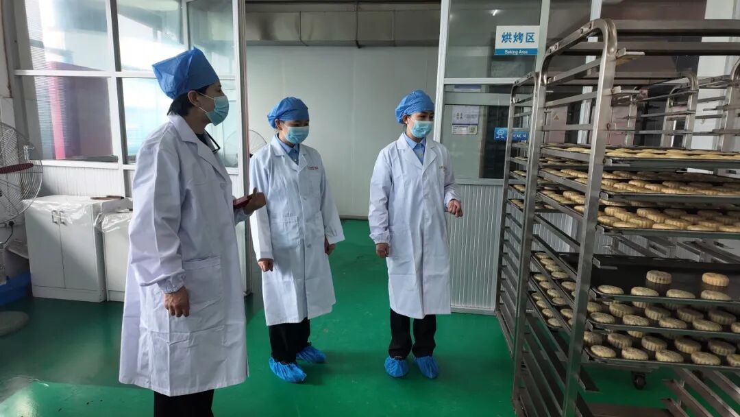 乘西康高铁游汉阴！汉阴县市监护航“双节”消费安全