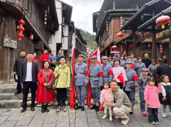 汉阴国庆假日前四天文旅市场热力全开