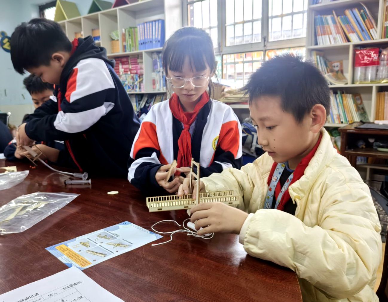 汉阴县第二小学太平校区：多彩社团  快乐体验